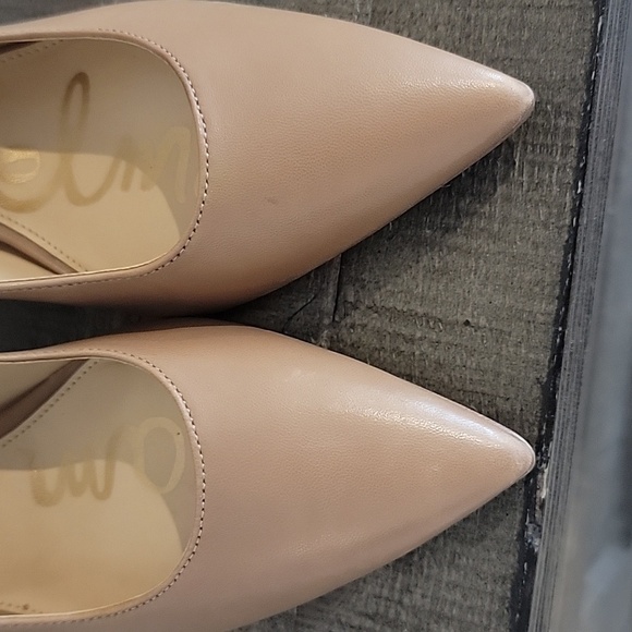 Womens Nude Pumps - Picture 7 of 7